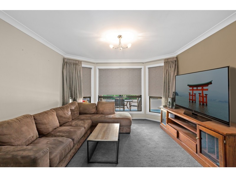 32 Wood Drive, Middle Ridge QLD 4350