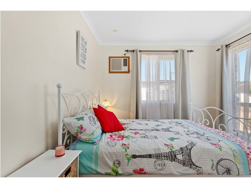 9 Willmington Court, Middle Ridge QLD 4350