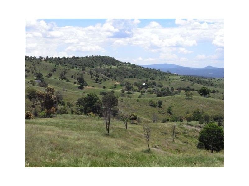 329 Carey Road, Toowoomba QLD 4350