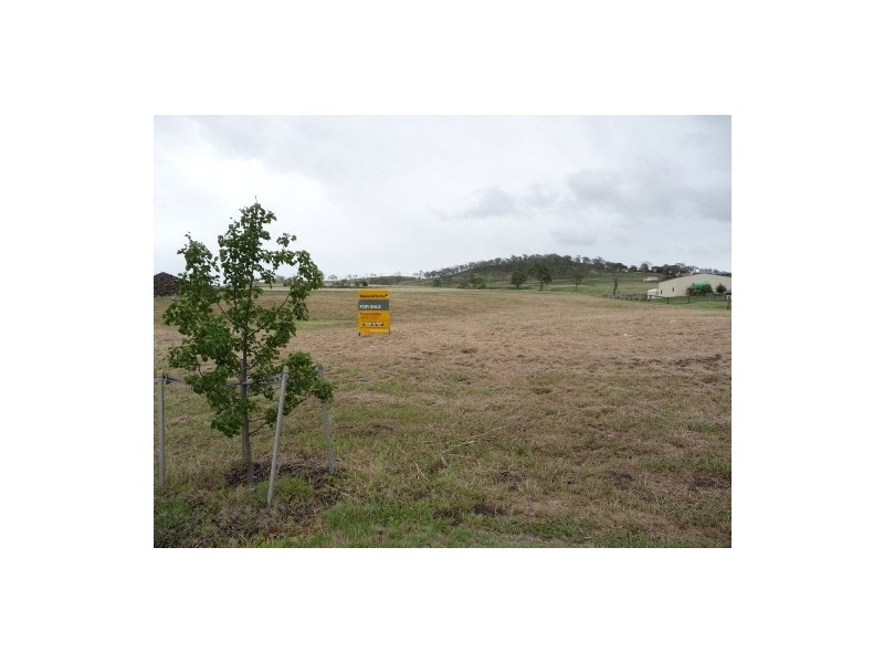 14 Northerly Drive, Hodgson Vale QLD 4352