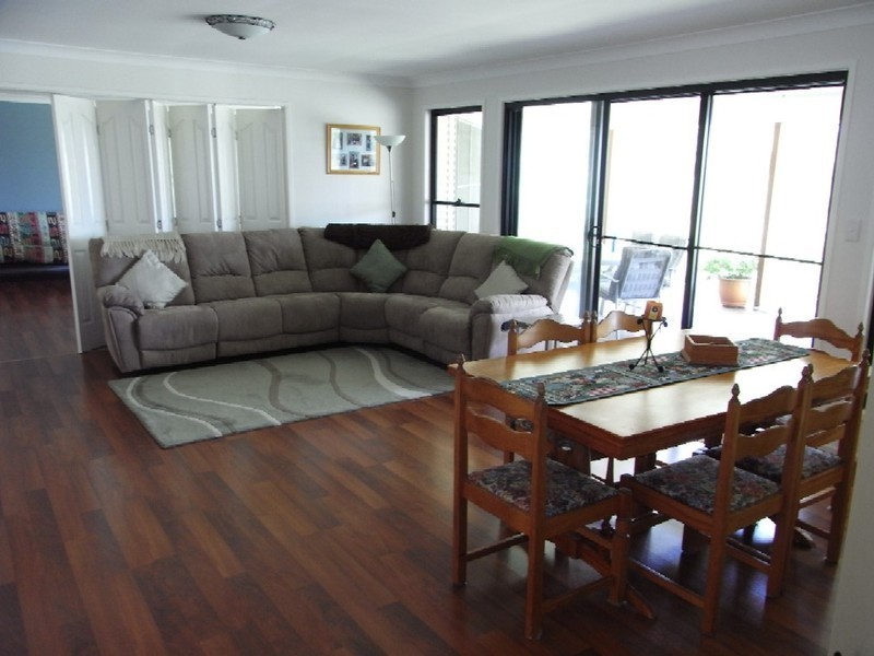 Postmans Ridge QLD 4352