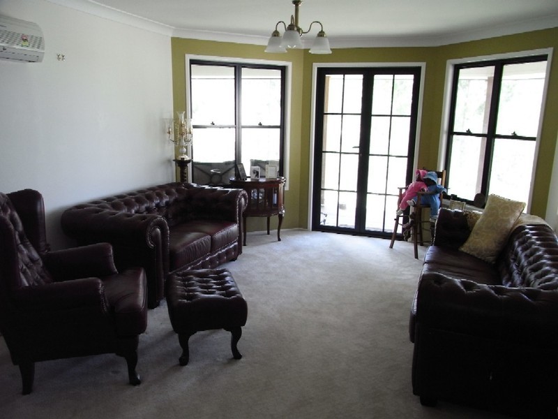 Postmans Ridge QLD 4352