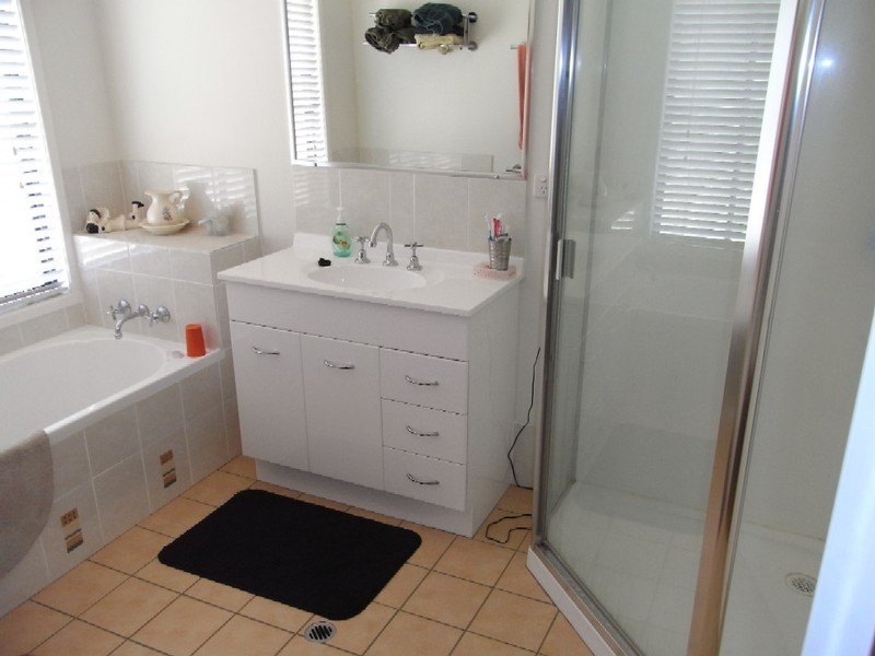 Postmans Ridge QLD 4352