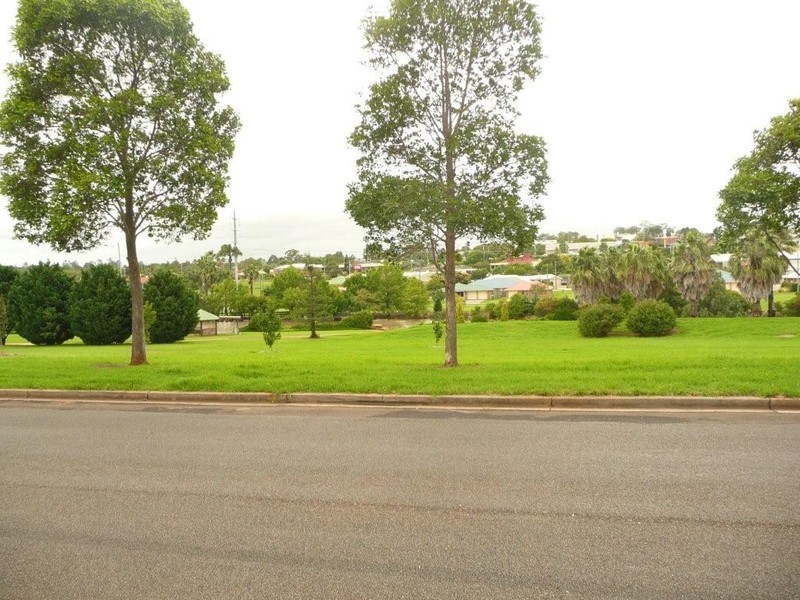 Kearneys Spring QLD 4350