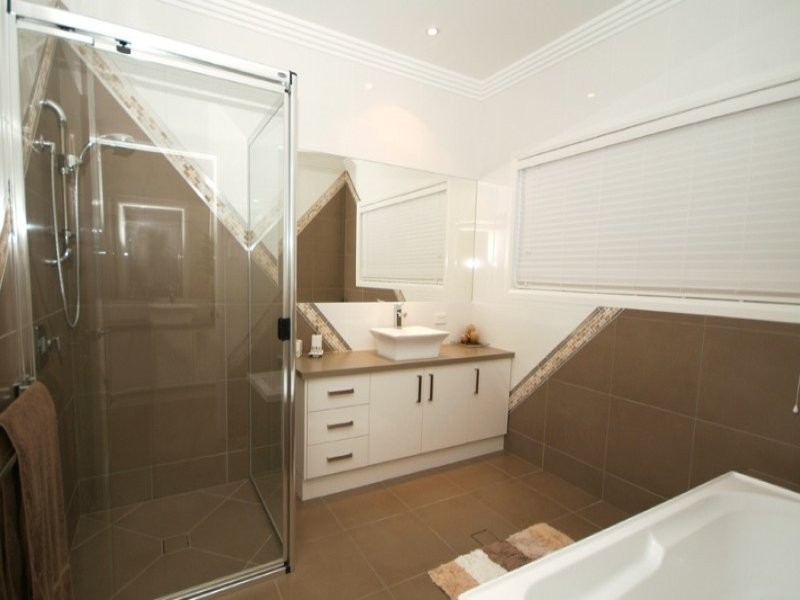 18 Currawong Street, Rangeville QLD 4350