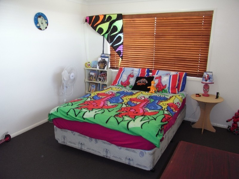74 Belclaire Drive, Westbrook QLD 4350