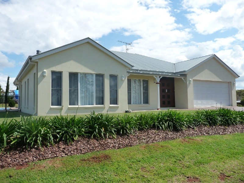 30 Collier Street, Rangeville QLD 4350
