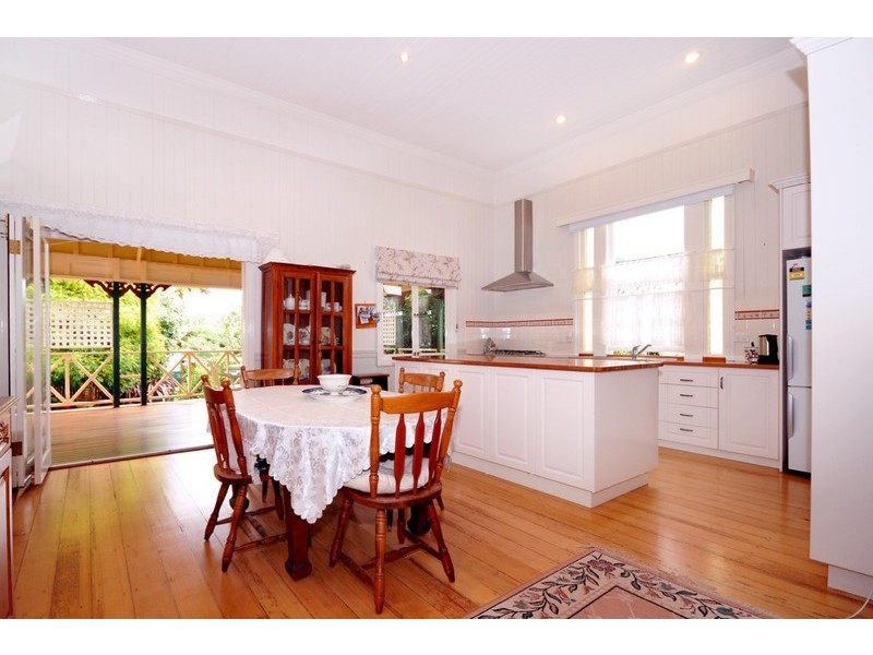 Mount Lofty QLD 4350