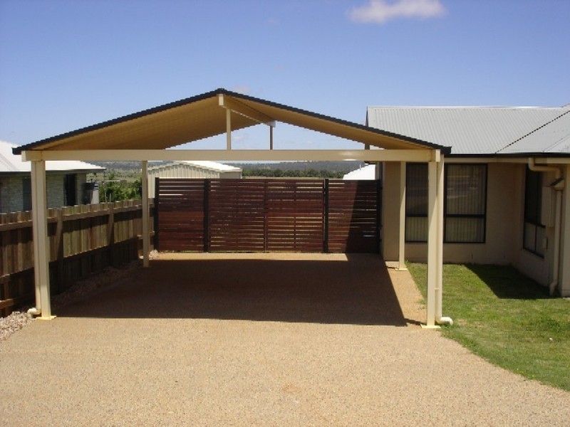 21 Highgrove Drive, Highfields QLD 4352