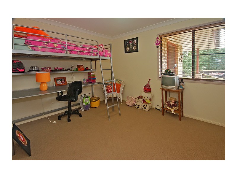 42 Highfields Road, Highfields QLD 4352