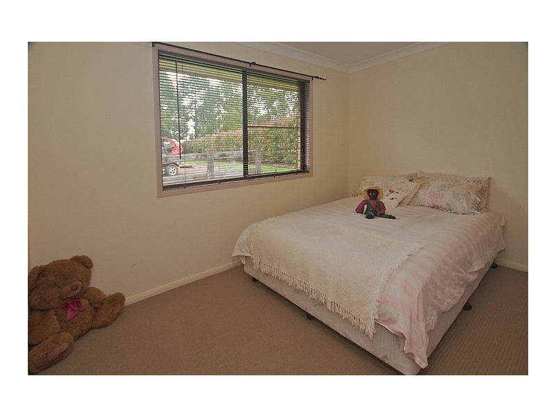 42 Highfields Road, Highfields QLD 4352