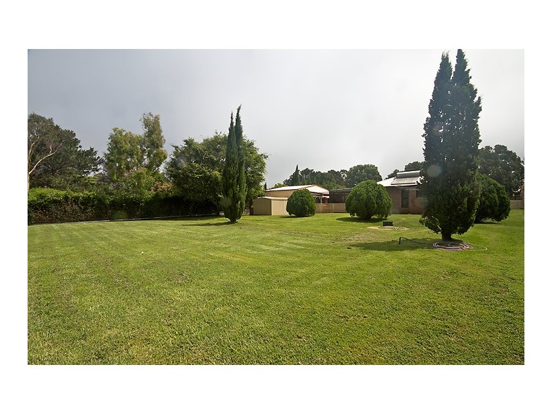 42 Highfields Road, Highfields QLD 4352