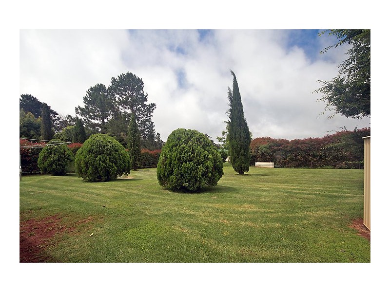 42 Highfields Road, Highfields QLD 4352