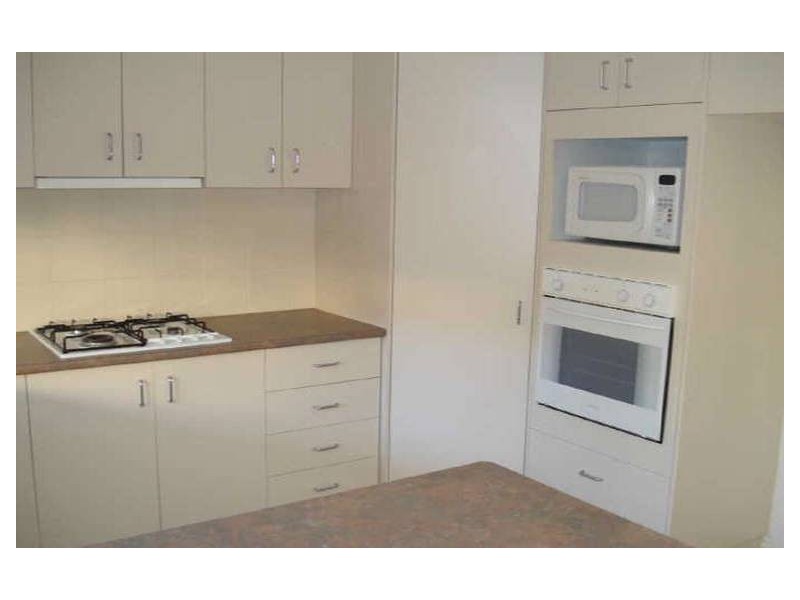 Unit 3, 8  Bruce Street, East Toowoomba QLD 4350