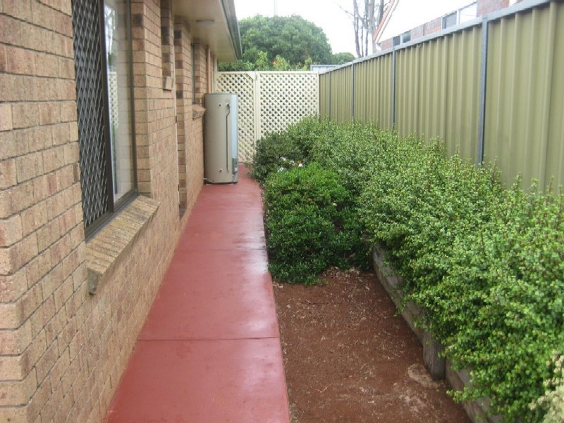 10 Birch Court, Darling Heights QLD 4350
