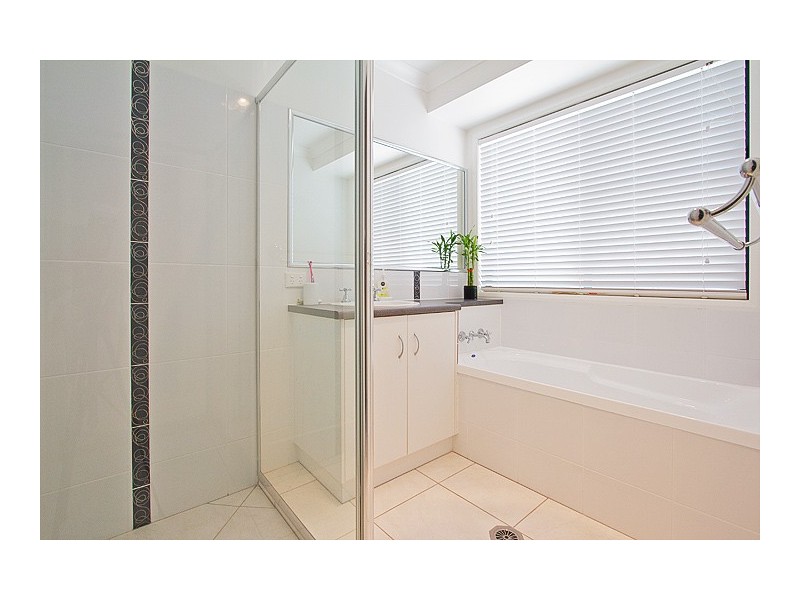 18 Wellington Street, Wyreema QLD 4352