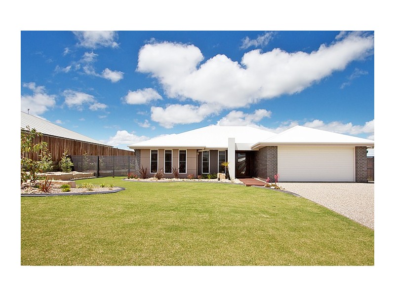 27 Sommariva Street, Westbrook QLD 4350