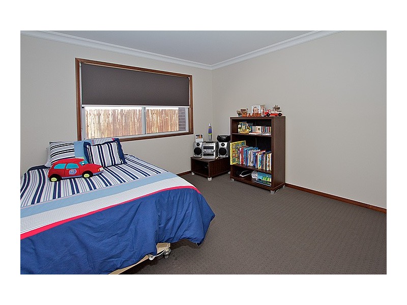 27 Sommariva Street, Westbrook QLD 4350