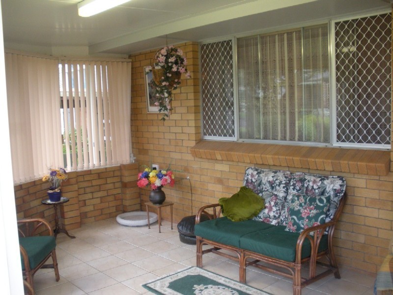 8 Coates Street, Kearneys Spring QLD 4350