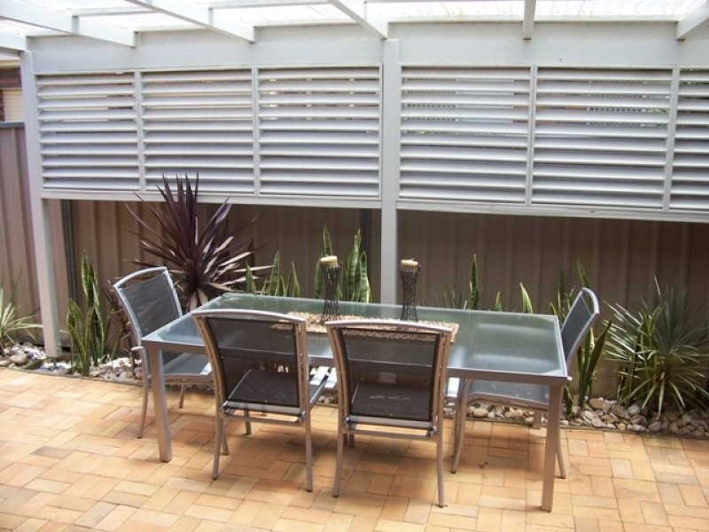 Unit 1/4 Carmen Street, Kearneys Spring QLD 4350