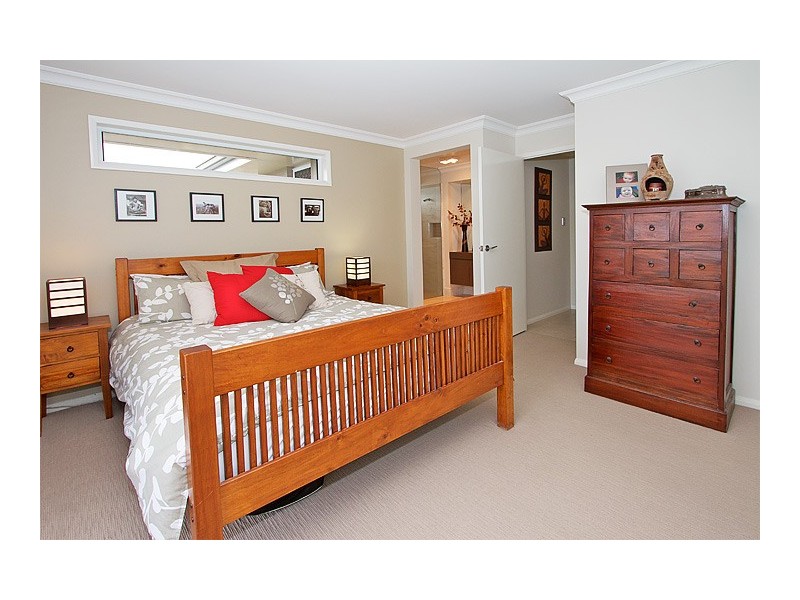 20 Fallon Drive, Middle Ridge QLD 4350