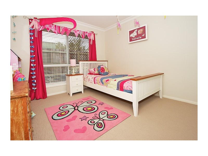 20 Fallon Drive, Middle Ridge QLD 4350