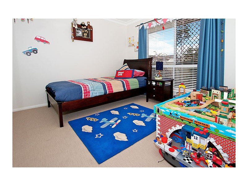 20 Fallon Drive, Middle Ridge QLD 4350