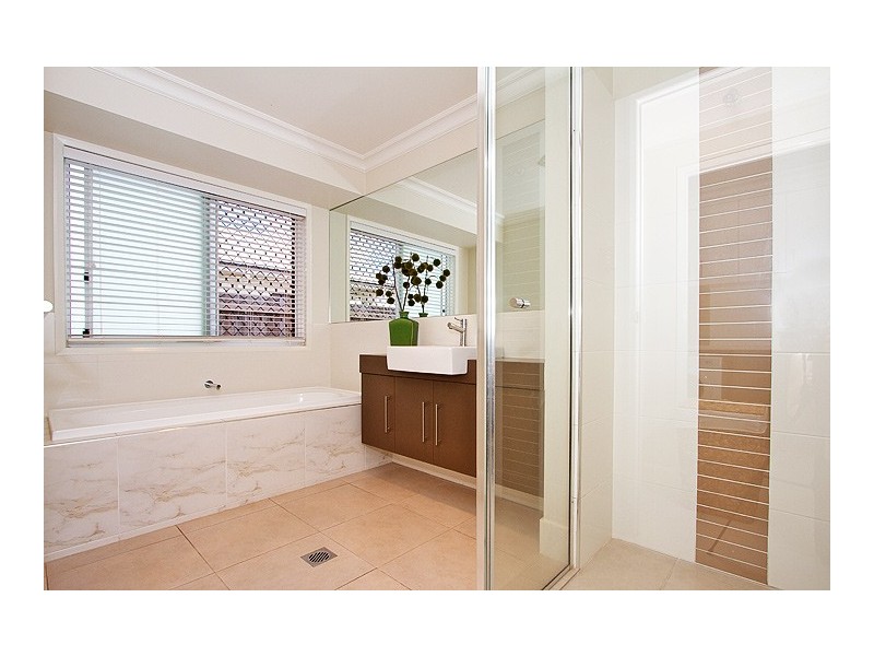 20 Fallon Drive, Middle Ridge QLD 4350