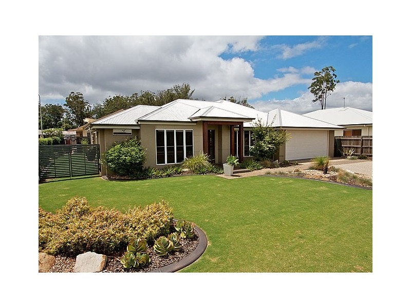 20 Fallon Drive, Middle Ridge QLD 4350