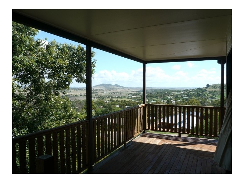 9 Scenic Court, Gowrie Junction QLD 4352
