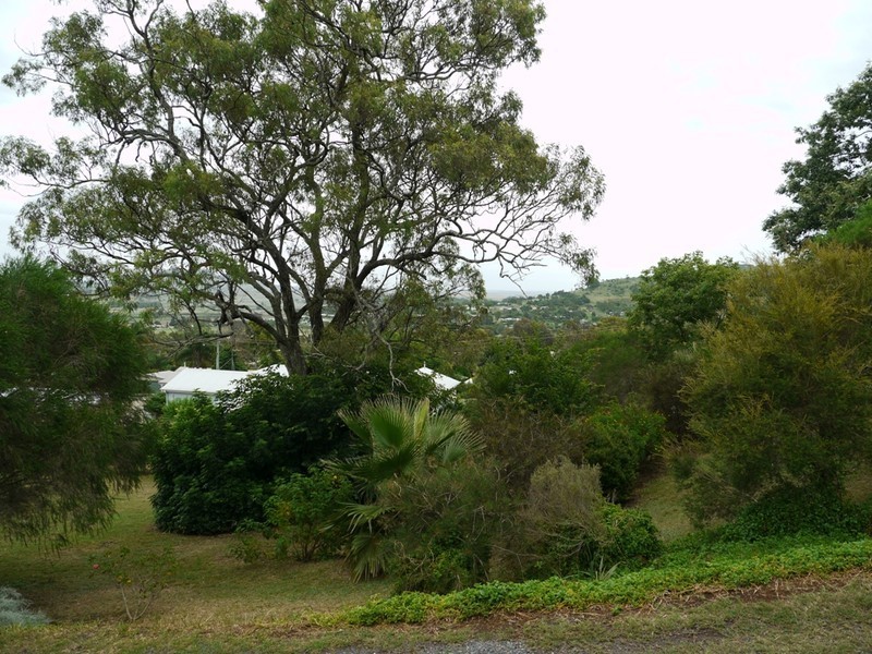 9 Scenic Court, Gowrie Junction QLD 4352