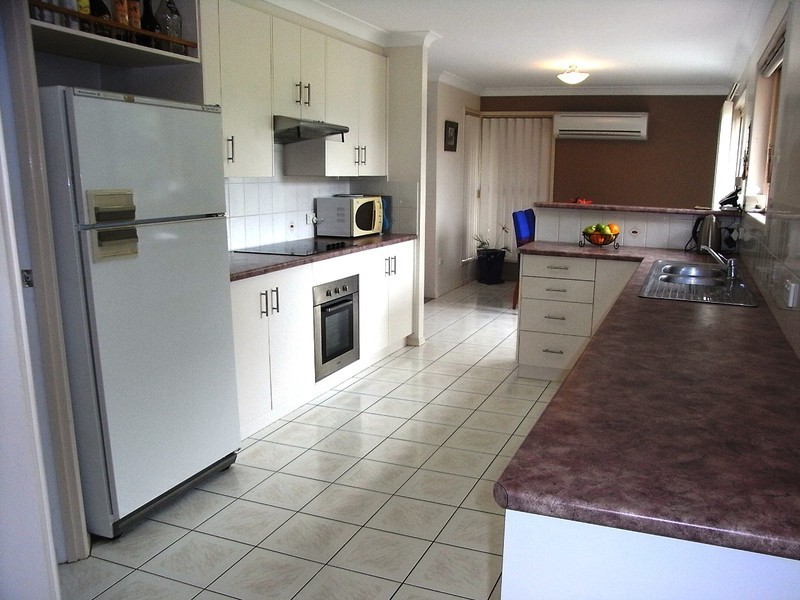 226 Stenner Street, Middle Ridge QLD 4350