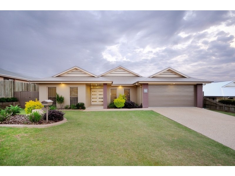 16 Kingfisher, Rangeville QLD 4350
