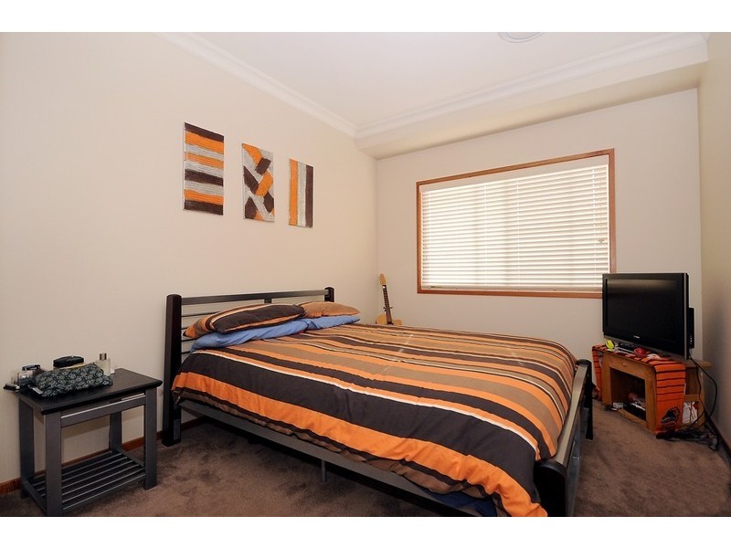 16 Kingfisher, Rangeville QLD 4350