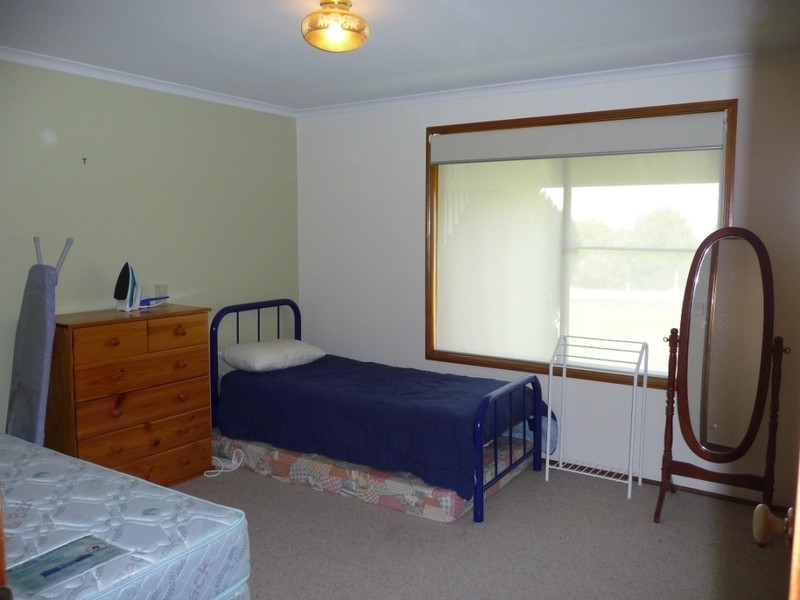 8 Stark Drive, Vale View QLD 4352