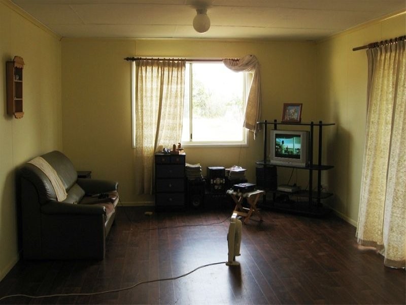 3 Malone Street, Texas NSW 4385