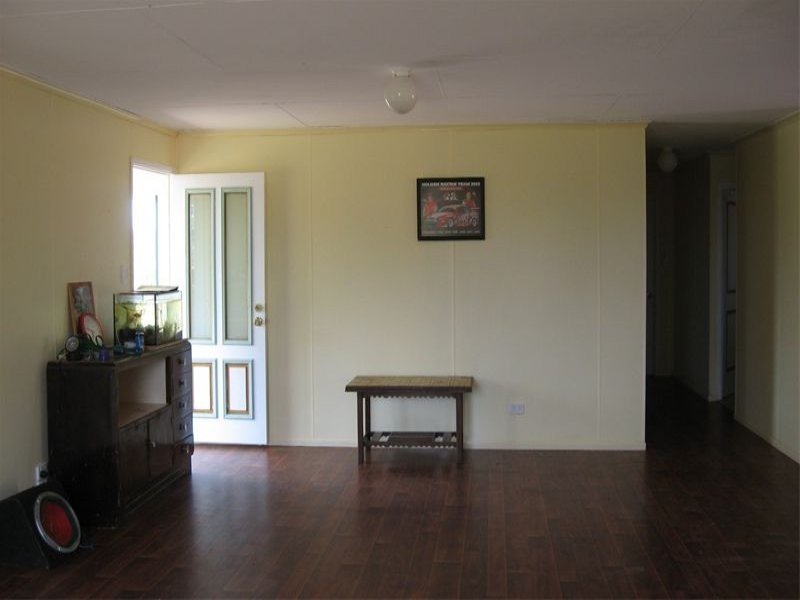 3 Malone Street, Texas NSW 4385