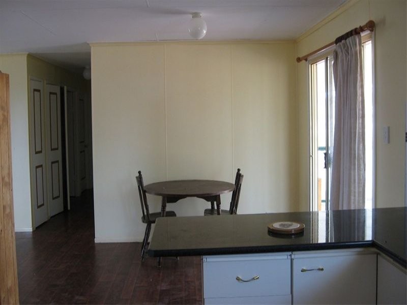 3 Malone Street, Texas NSW 4385