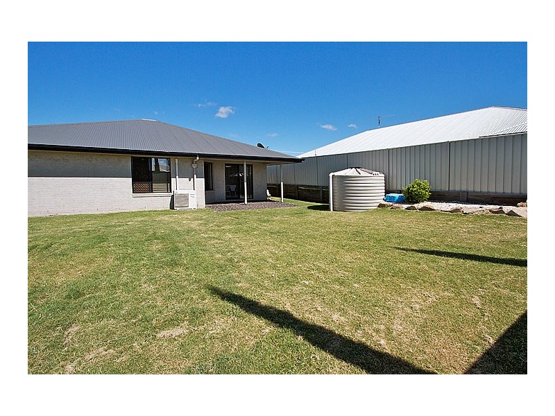 1 Ashford Drive, Wyreema QLD 4352