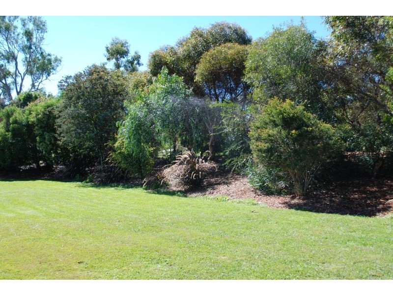 11 Hendy Street, Cranley QLD 4350
