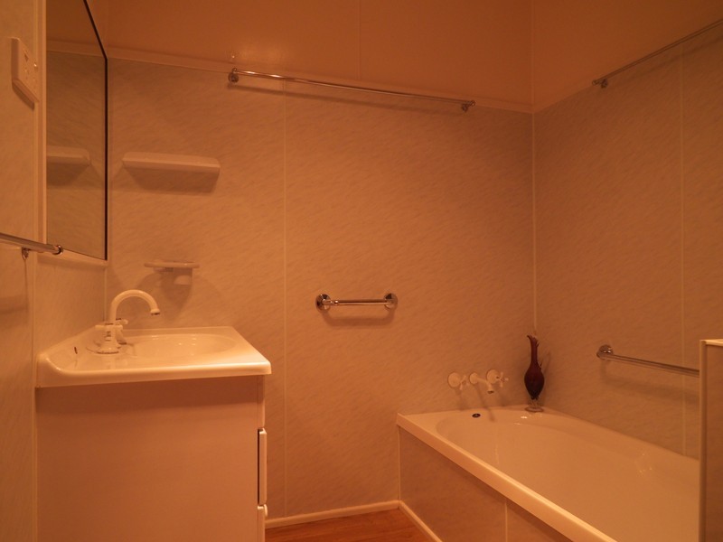 15 Westland Street, Rockville QLD 4350