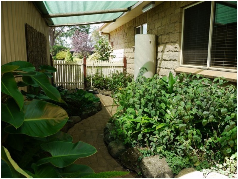 24  Blue Gum Drive, Highfields QLD 4352