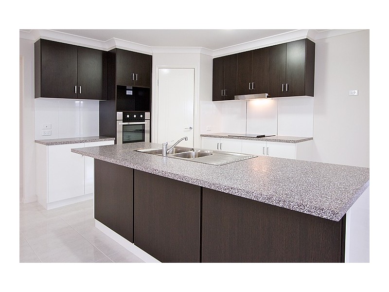 130 Kearney Street, Kearneys Spring QLD 4350