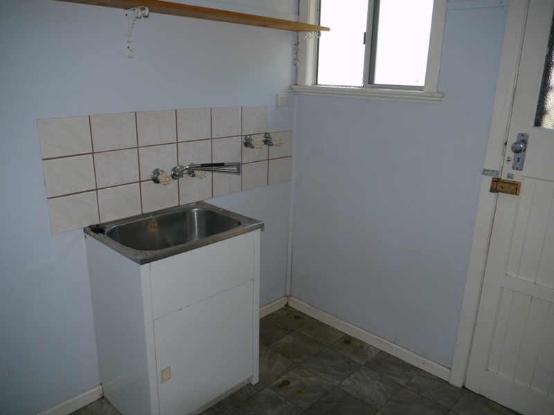 6 Ole Street, Rangeville QLD 4350