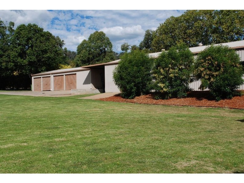 11 Hendy Street, Cranley QLD 4350
