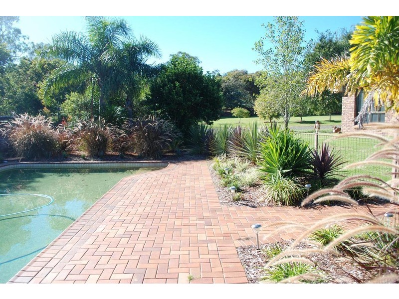 11 Hendy Street, Cranley QLD 4350