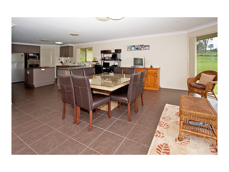 26 Windemere Drive, Hodgson Vale QLD 4352