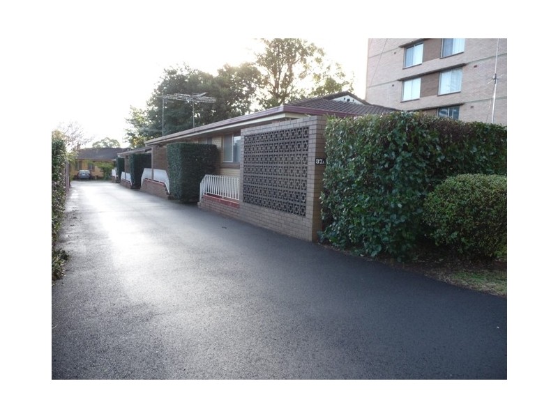 3/37A Tourist Road, East Toowoomba QLD 4350