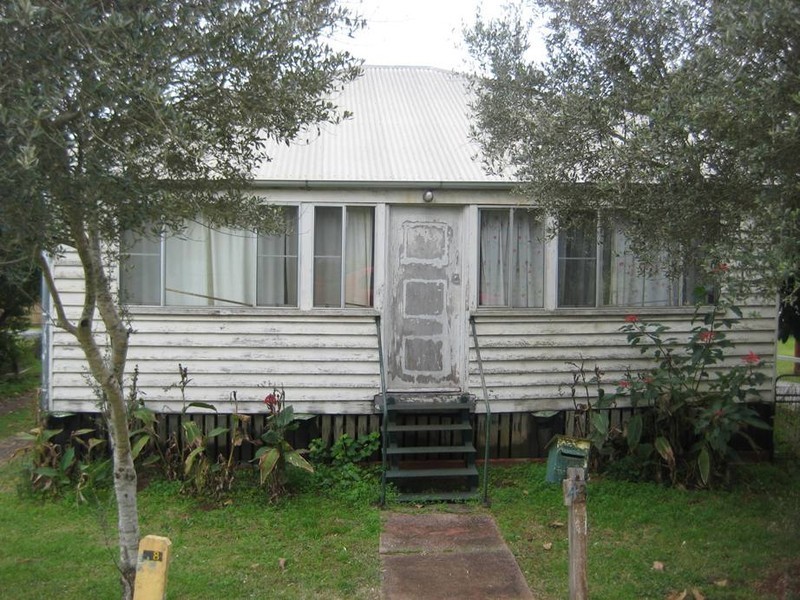 43 O’Quinn, Harristown QLD 4350