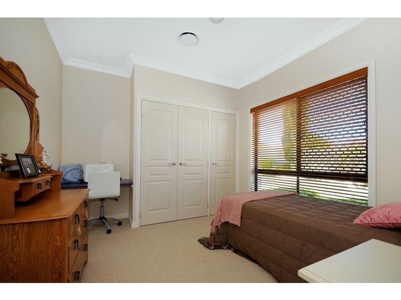 1 Bridget Court, Middle Ridge QLD 4350